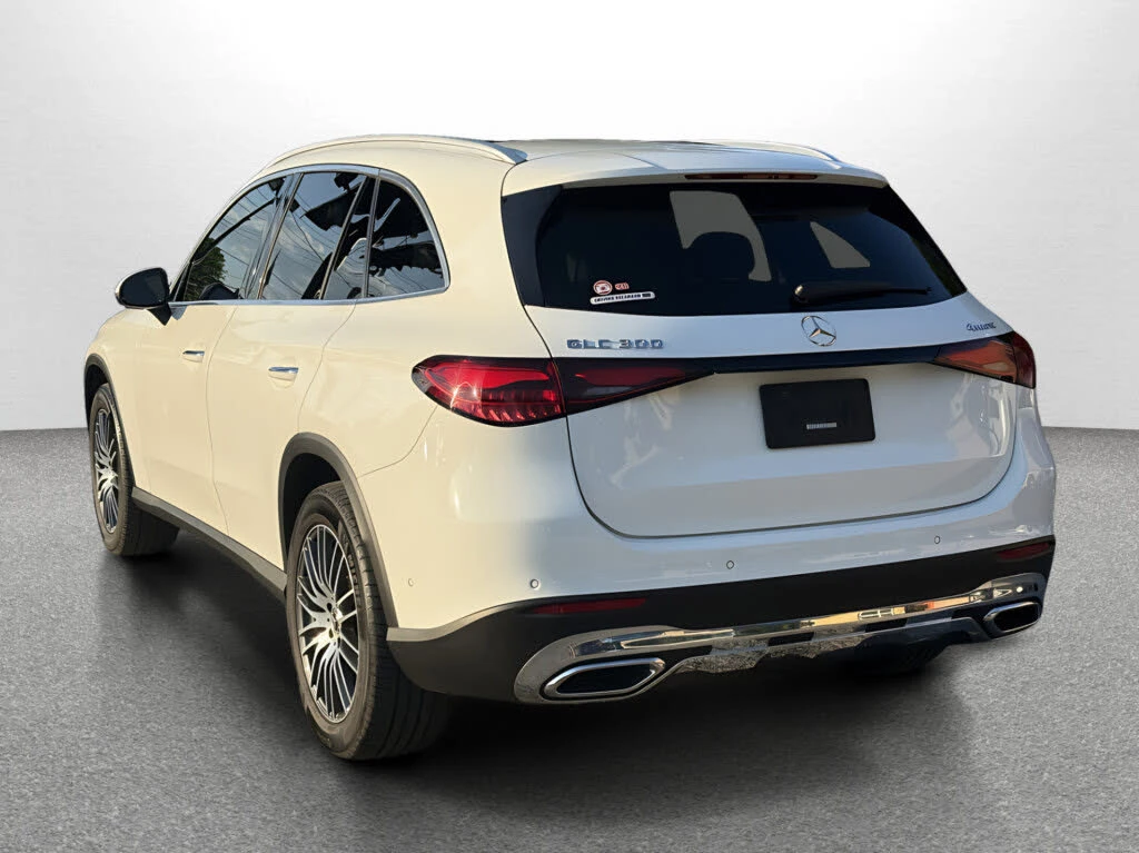 Mercedes-Benz GLC 300 ДИСТРОНИК* 360КАМЕРА* ПАНОРАМА* ПОДГРЕВ* , снимка 4 - Автомобили и джипове - 55838176