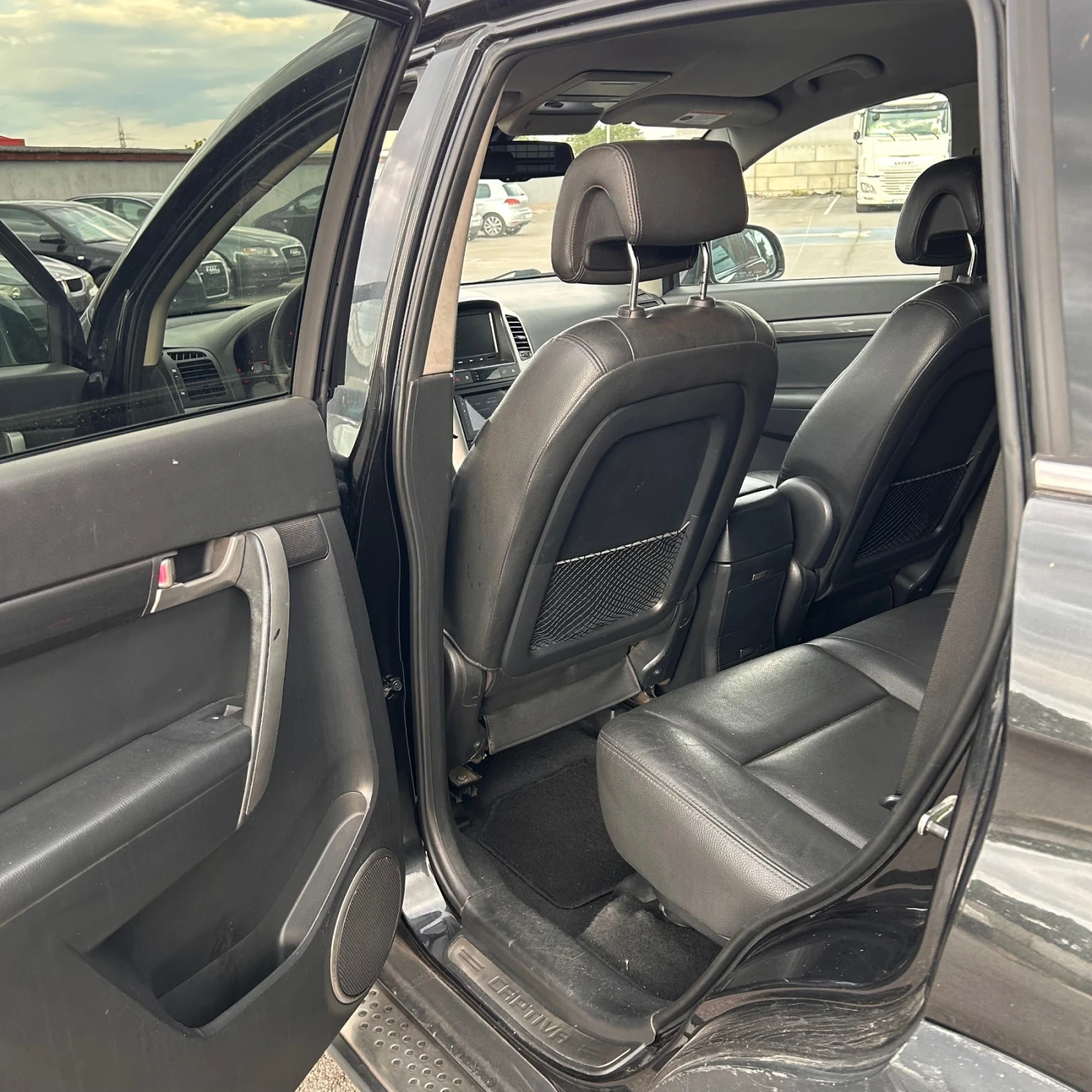 Chevrolet Captiva 2.0d 4x4 150кс, снимка 12 - Автомобили и джипове - 55875445