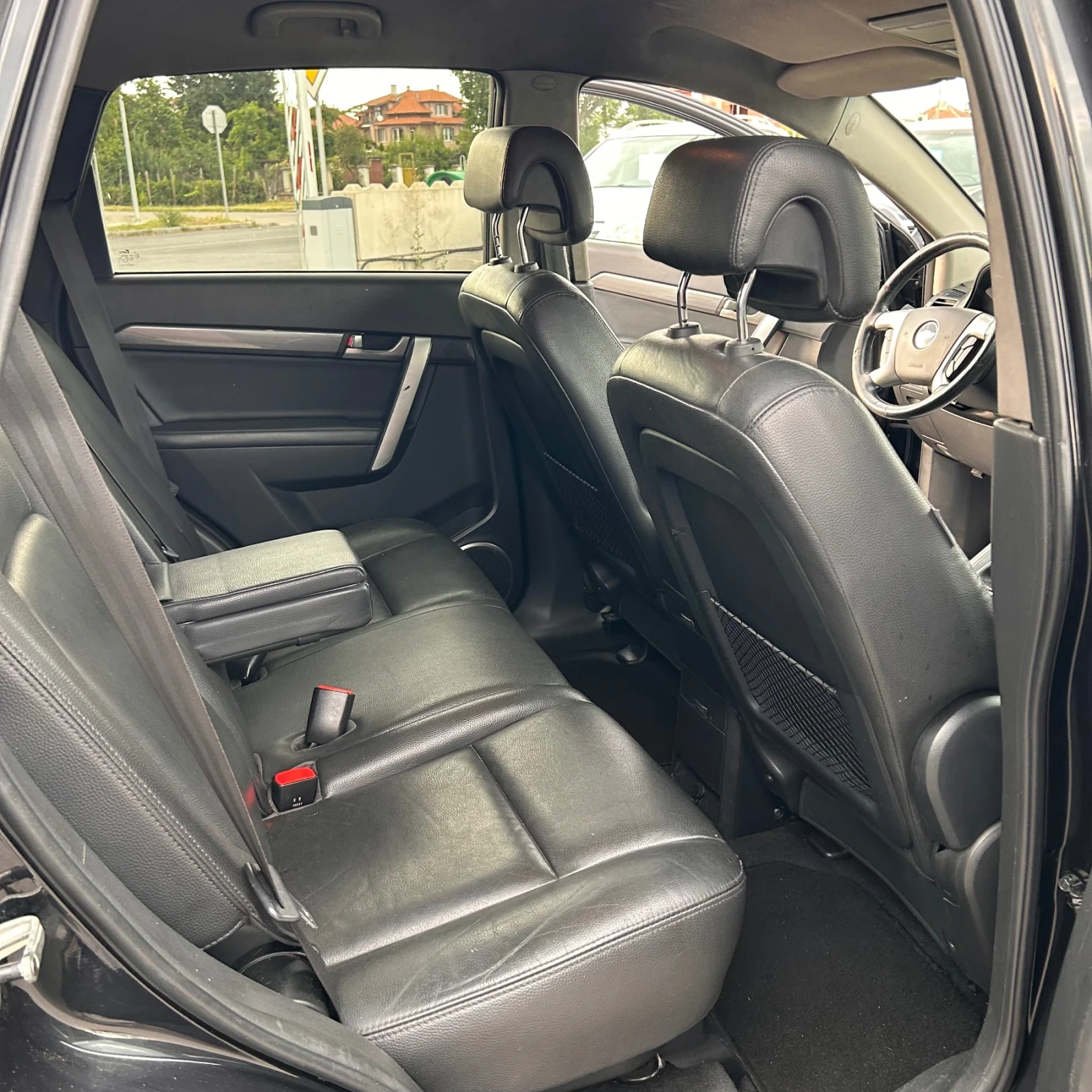 Chevrolet Captiva 2.0d 4x4 150кс, снимка 11 - Автомобили и джипове - 55875445