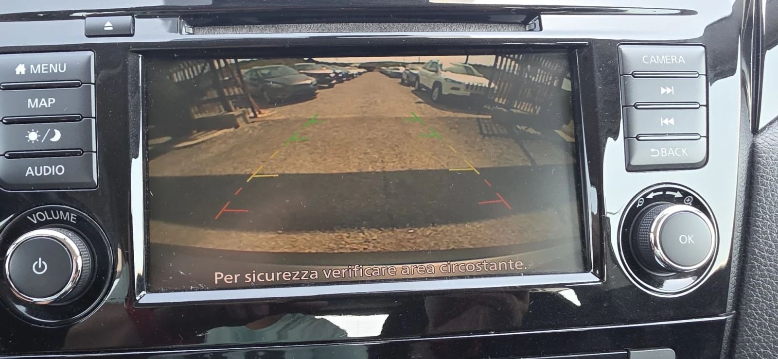 Nissan Qashqai 1.5 Dci-116hp-camera360-face lift-Automato, снимка 14 - Автомобили и джипове - 55888265