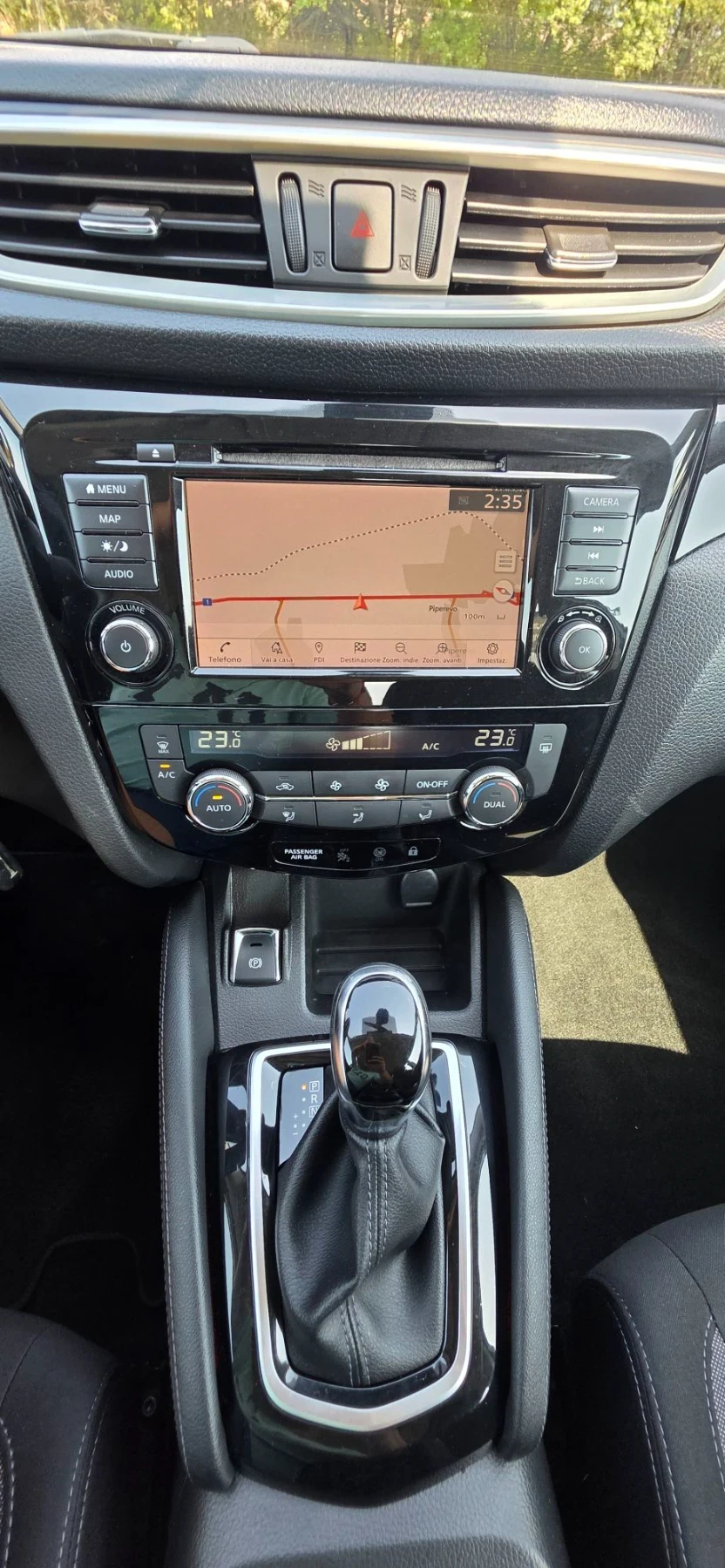 Nissan Qashqai 1.5 Dci-116hp-camera360-face lift-Automato, снимка 12 - Автомобили и джипове - 55888265