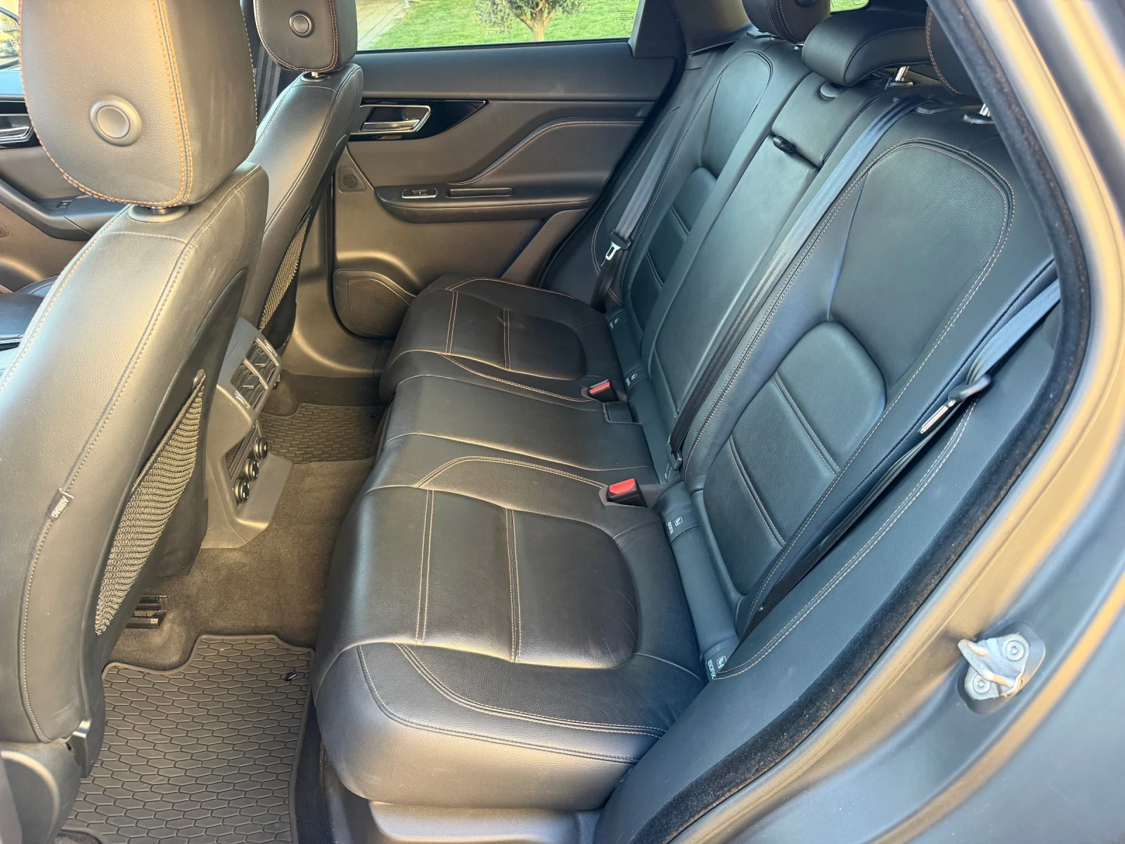 Jaguar F-PACE, снимка 15 - Автомобили и джипове - 56642119