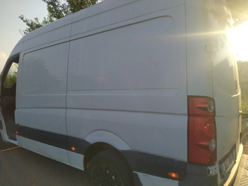 VW Crafter, снимка 4 - Бусове и автобуси - 52121961