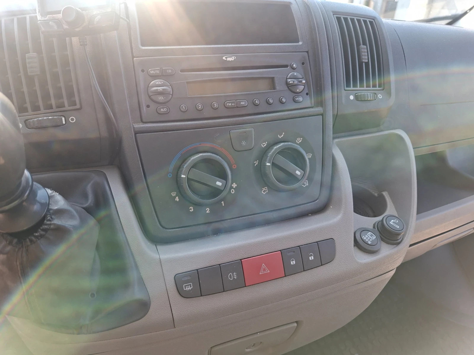 Peugeot Boxer N1, снимка 9 - Бусове и автобуси - 55302676