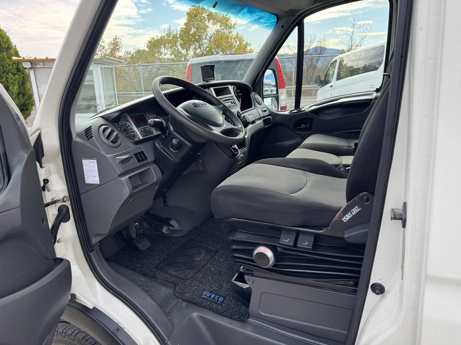 Iveco Daily 35C13 147000KM!!!!KLIMA | Mobile.bg � ����������� 17