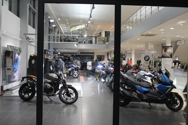 BMW G 310R, снимка 14 - Мотоциклети и мототехника - 40552315