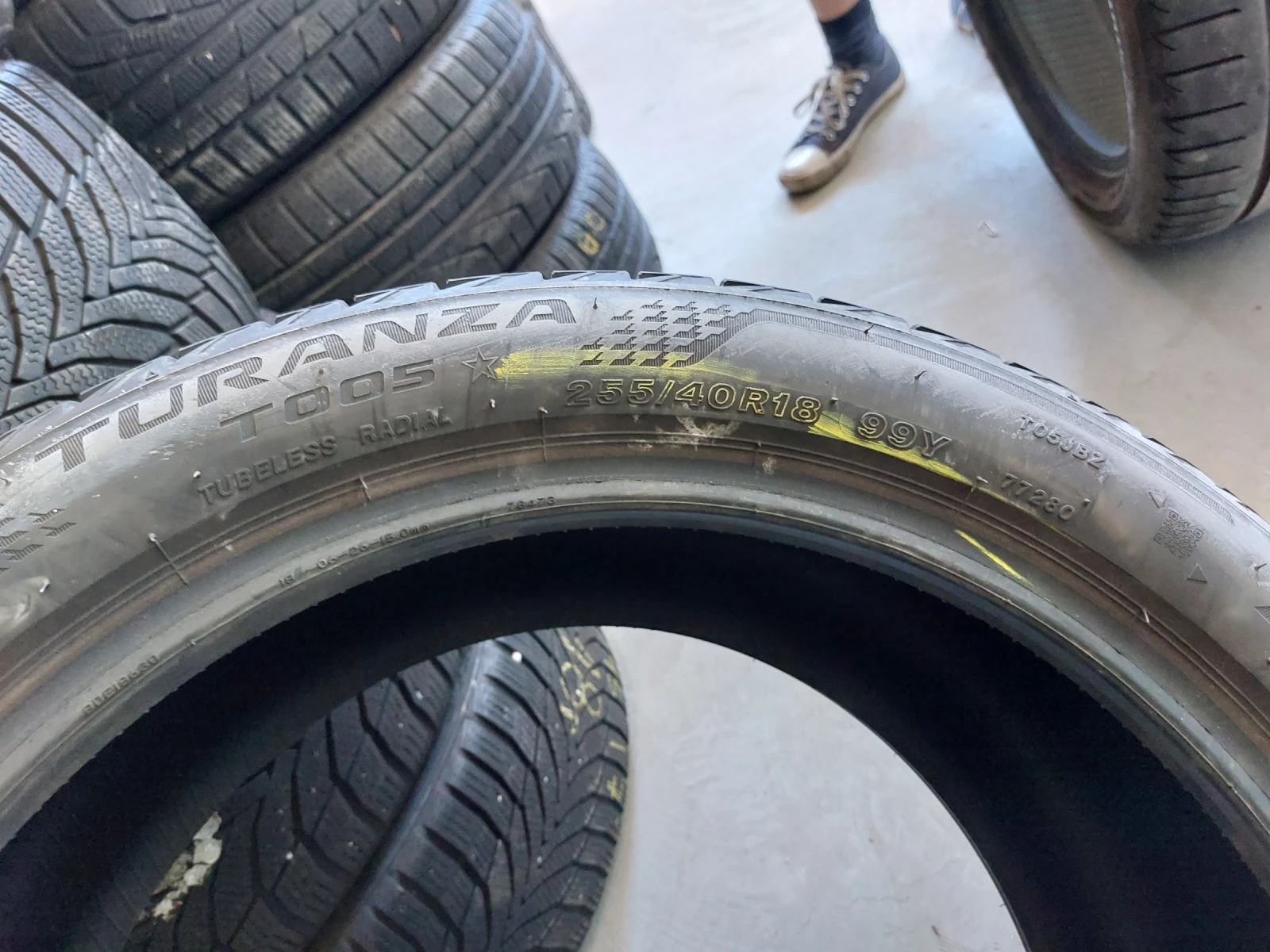 ���� 255/40R18 | Mobile.bg � ����������� 6