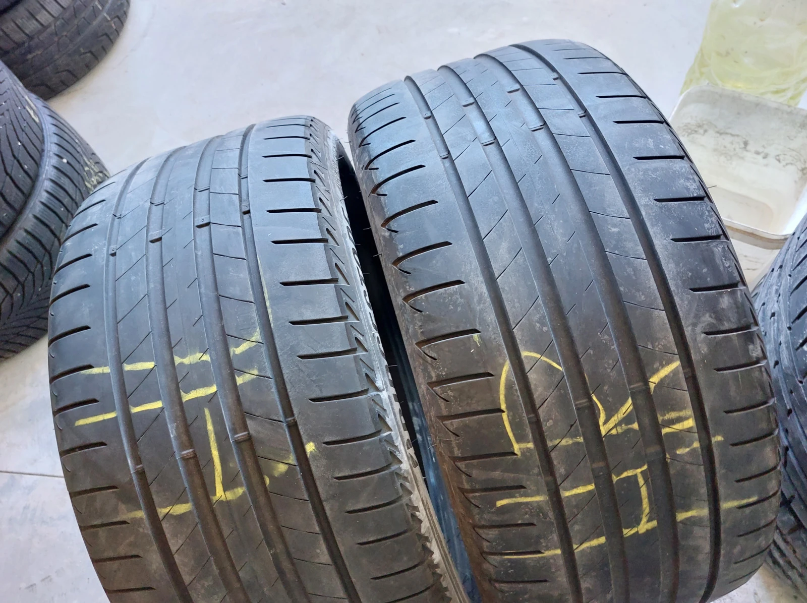 ���� 255/40R18 | Mobile.bg � ����������� 1