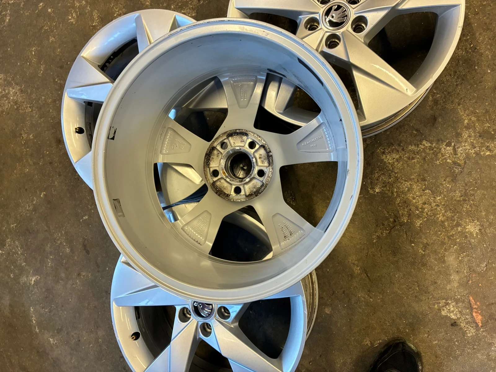 ������ �� Skoda | Mobile.bg � ����������� 10