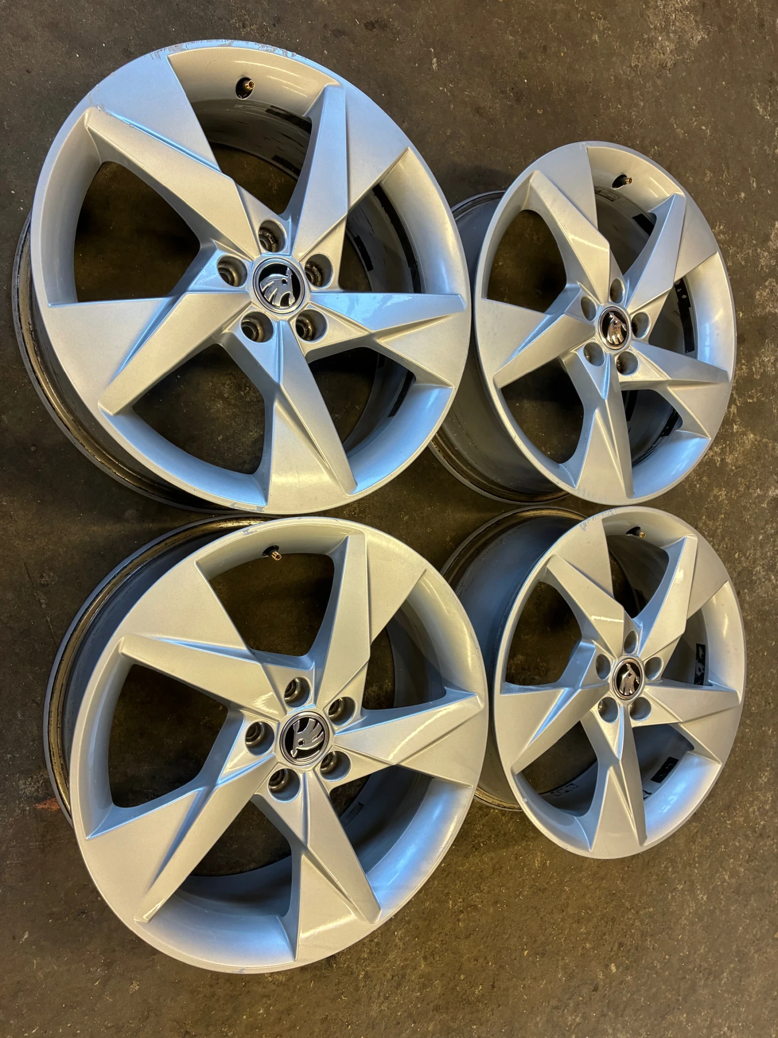 ������ �� Skoda | Mobile.bg � ����������� 2