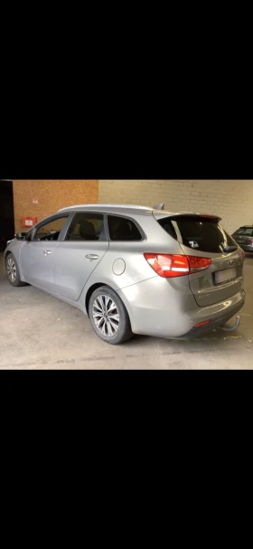 Kia Ceed 1.6CRDi/110КС/Нави/Реални Километри, снимка 4