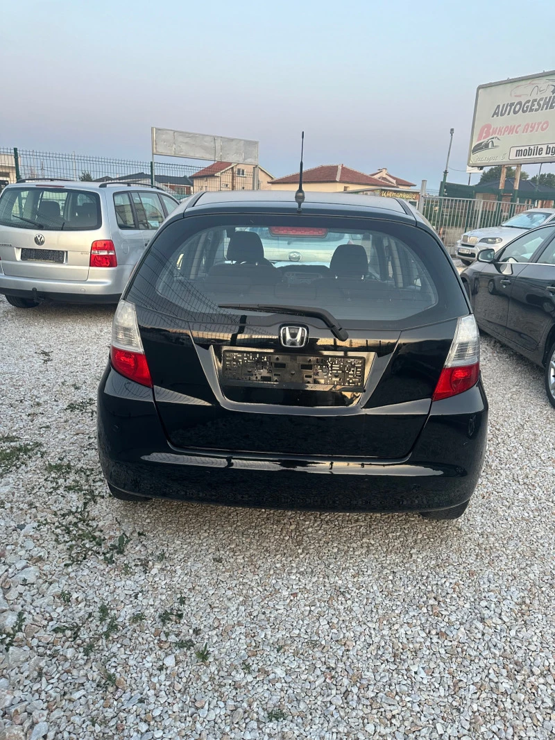 Honda Jazz 1.4I , снимка 3 - Автомобили и джипове - 47423082