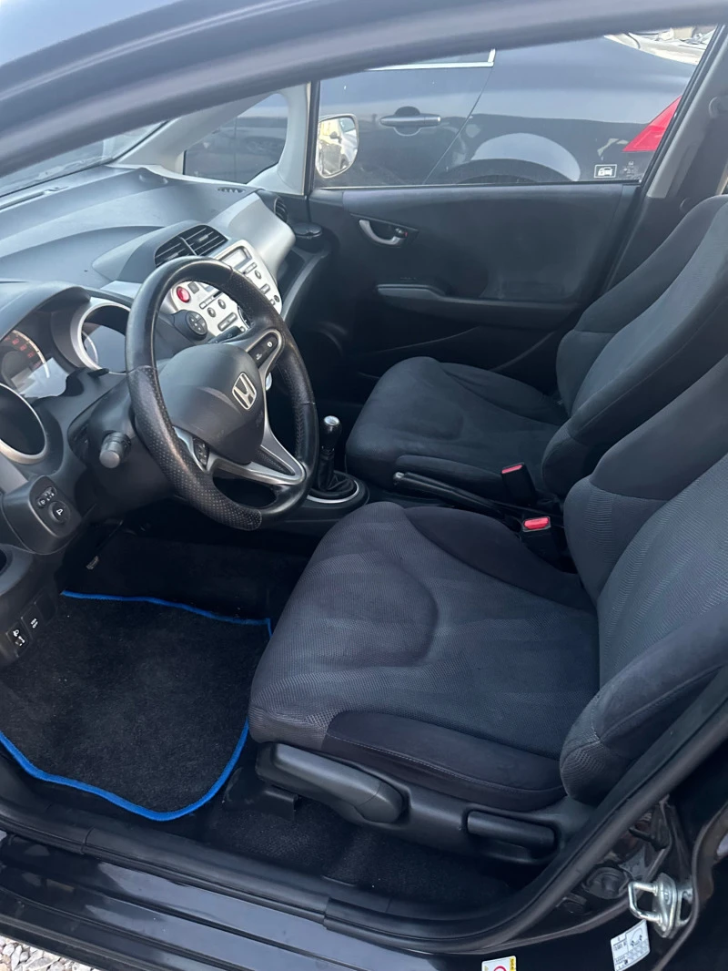 Honda Jazz 1.4I , снимка 6 - Автомобили и джипове - 47423082