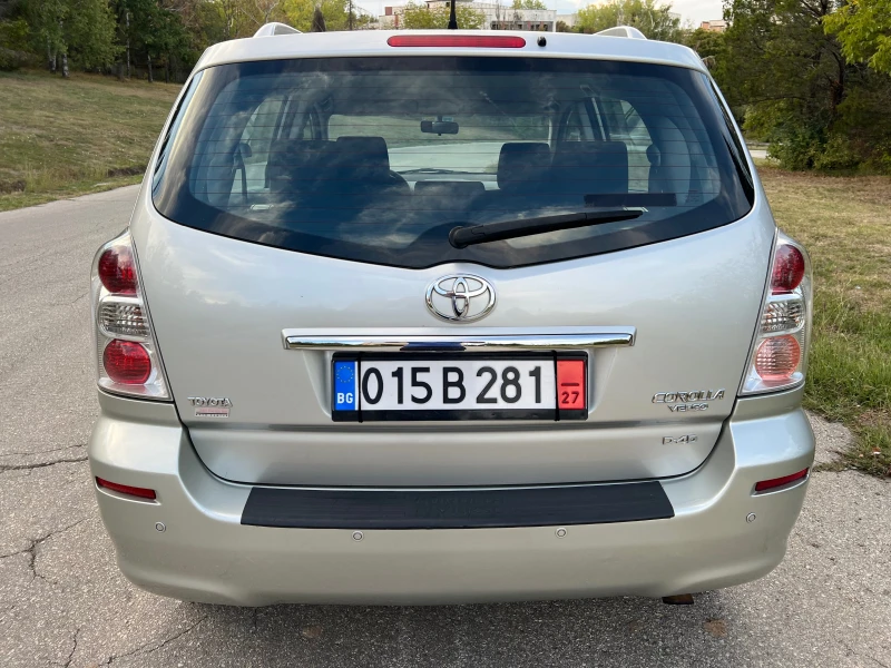 Toyota Corolla verso 2.2D4D/136p.s-Facelift, снимка 6 - Автомобили и джипове - 47454862