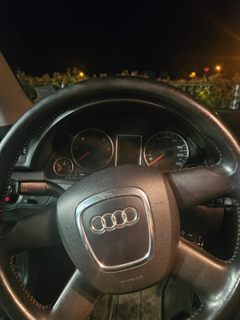 Audi A4 1.9, снимка 5 - Автомобили и джипове - 47581315