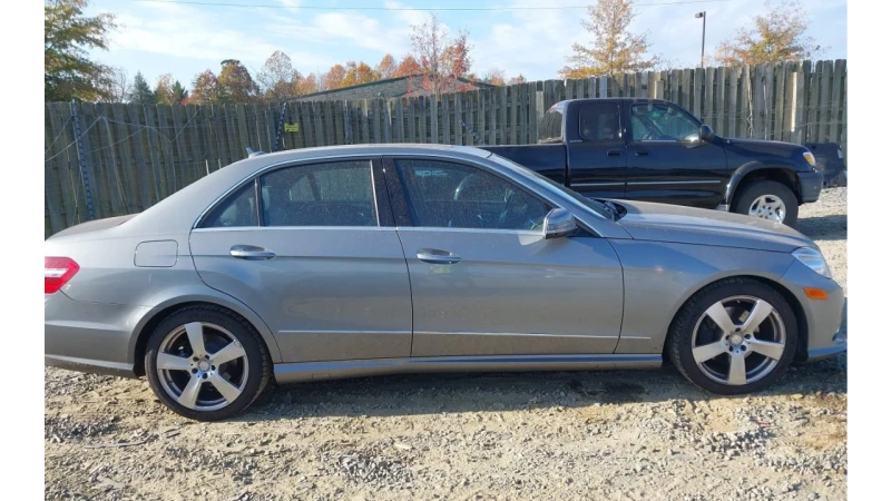 Mercedes-Benz E 350 4MATIC , снимка 5 - Автомобили и джипове - 48008064