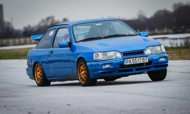 Ford Sierra RS COSWORTH 4X4, снимка 9 - Автомобили и джипове - 49419137