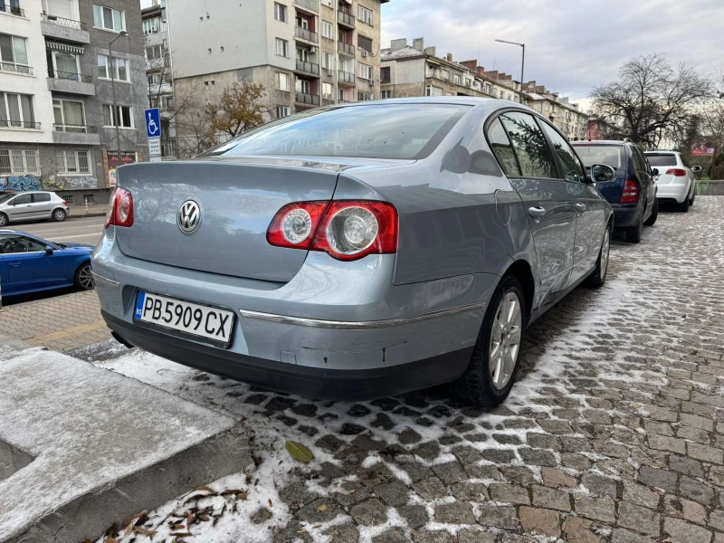 VW Passat, снимка 3 - Автомобили и джипове - 48139585