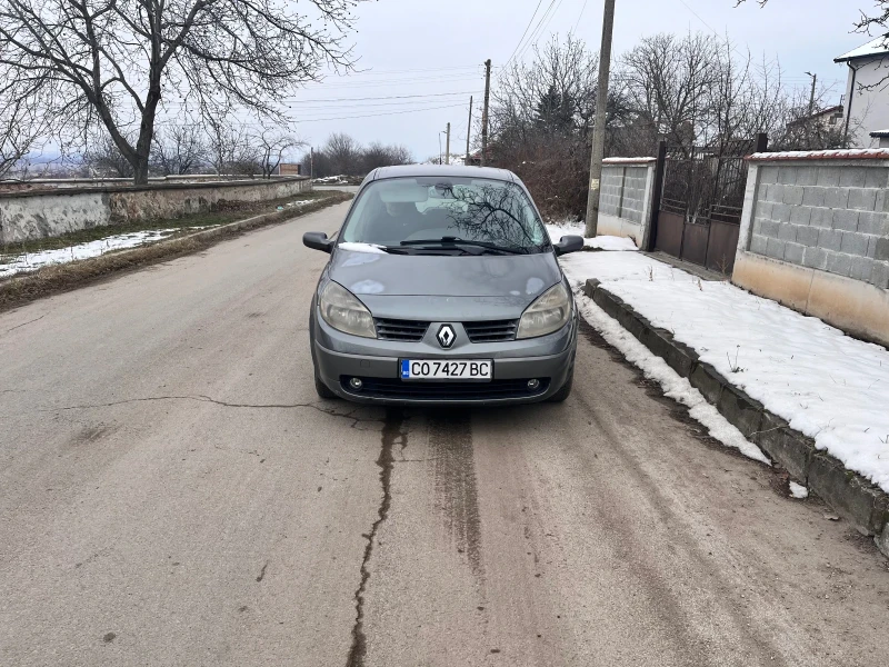 Renault Scenic, снимка 2 - Автомобили и джипове - 49259587