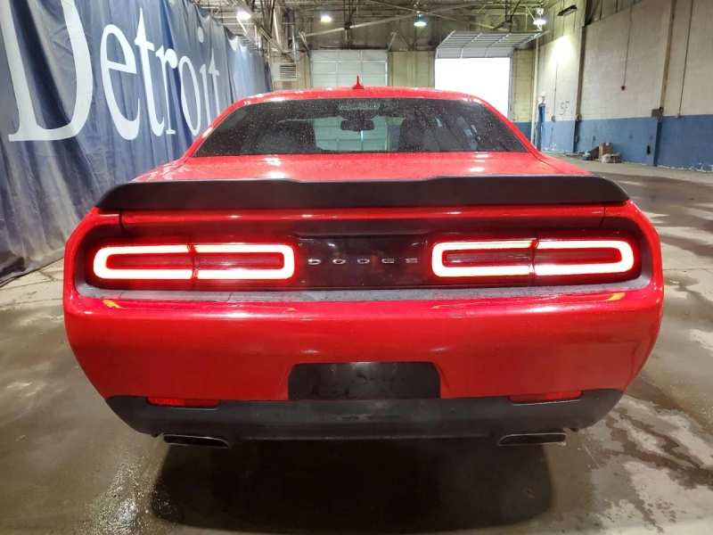 Dodge Challenger R/T+ 5.7 HEMI, снимка 5 - Автомобили и джипове - 49375705