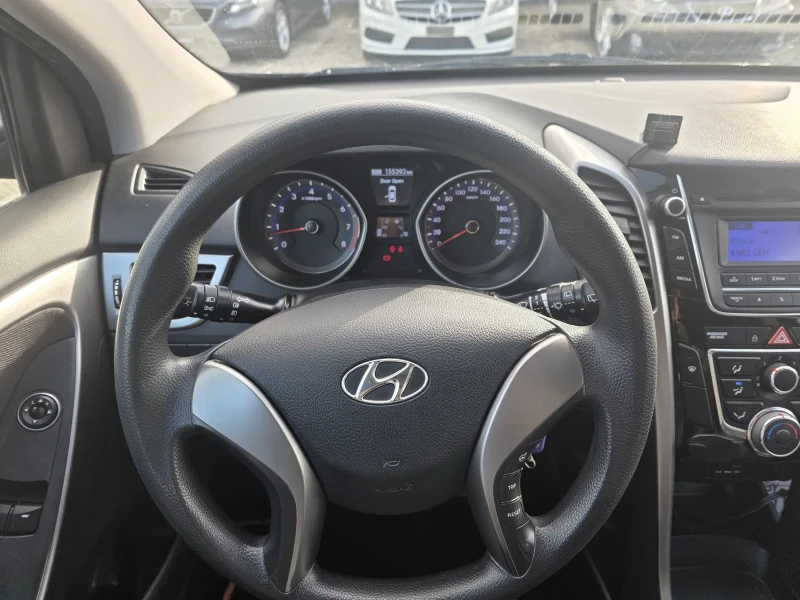 Hyundai I30 1.4 I ;LED светлини, снимка 9 - Автомобили и джипове - 52307378