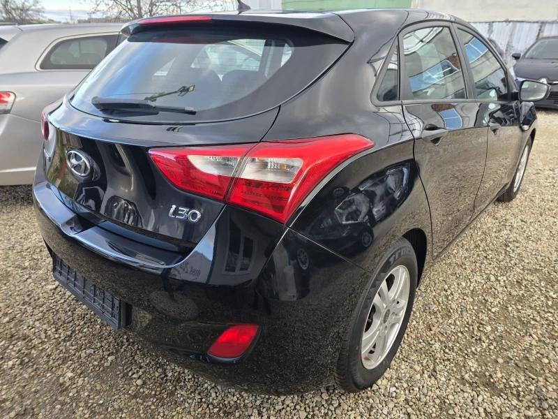 Hyundai I30 1.4 I ;LED светлини, снимка 7 - Автомобили и джипове - 52307378