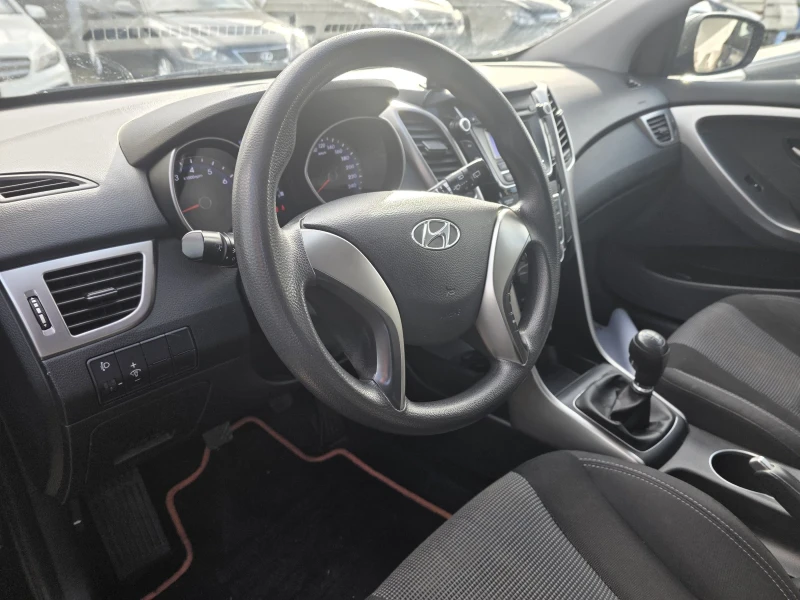 Hyundai I30 1.4 I ;LED светлини, снимка 8 - Автомобили и джипове - 52307378