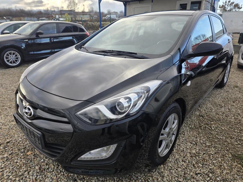 Hyundai I30 1.4 I ;LED светлини, снимка 3 - Автомобили и джипове - 52307378