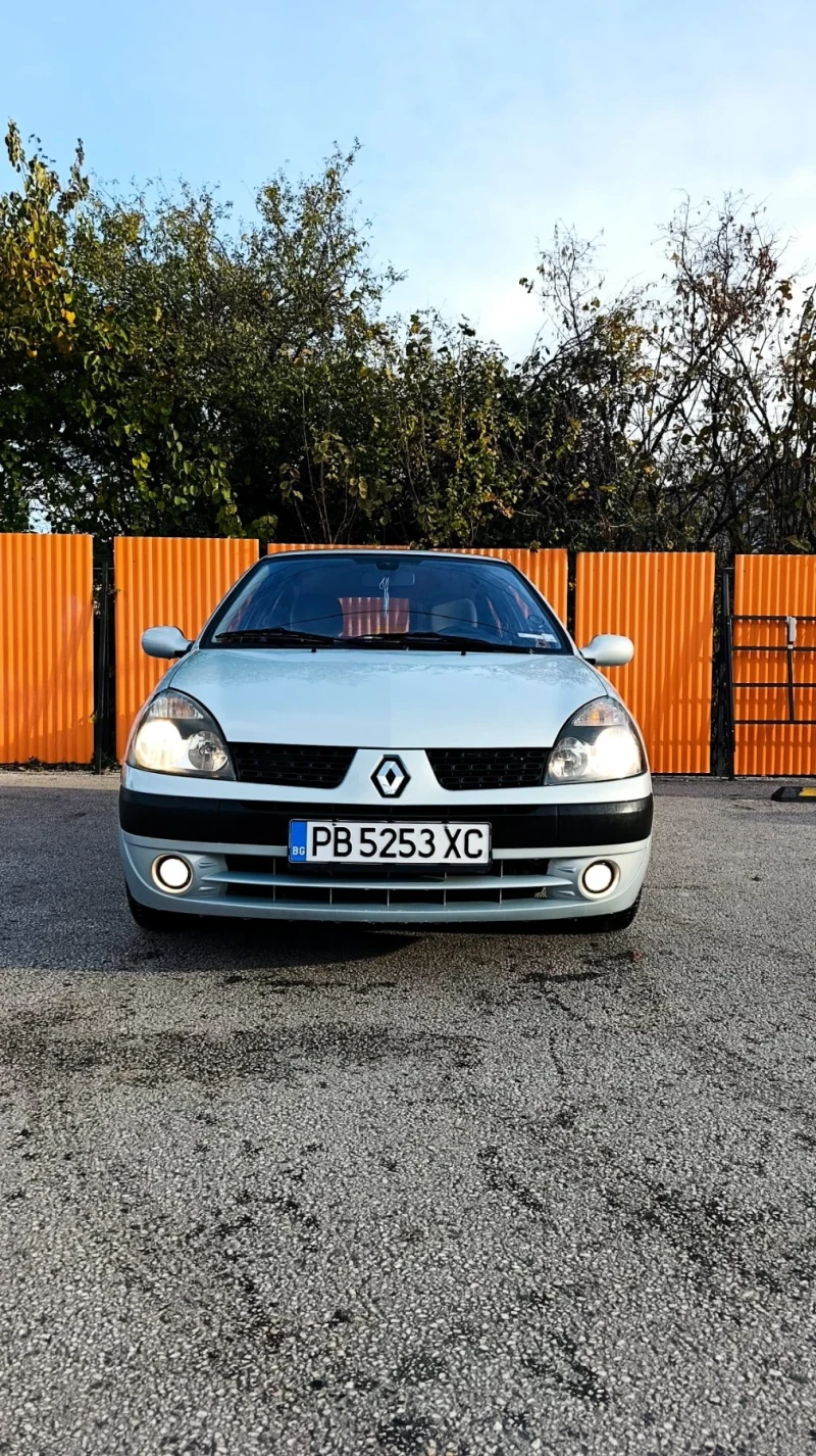 Renault Clio 1.4 16V FACELIFT AUTOMAT, снимка 3 - Автомобили и джипове - 52562693