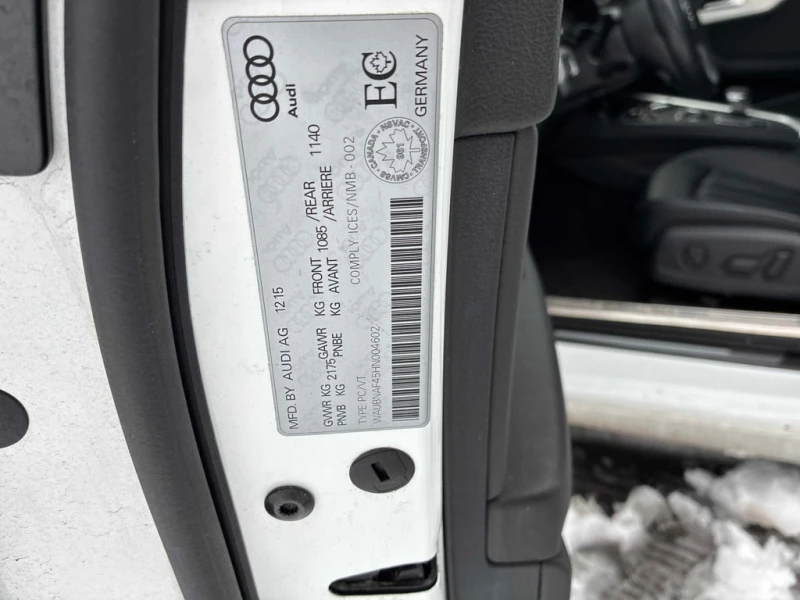 Audi A4 2017 Progressiv * CARFAX * БЕЗ ПЪРВОНАЧАЛНА ВНОСКА, снимка 13 - Автомобили и джипове - 52932528