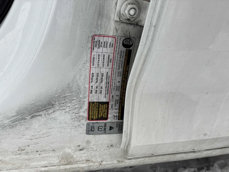 Audi A4 2017 Progressiv * CARFAX * БЕЗ ПЪРВОНАЧАЛНА ВНОСКА, снимка 10 - Автомобили и джипове - 52932528