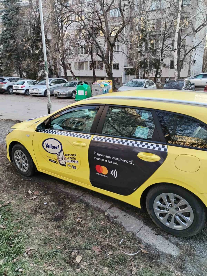 Kia Ceed, снимка 2 - Автомобили и джипове - 53142936