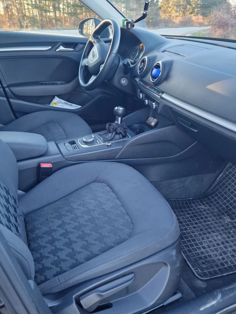 Audi A3 1, 4 TFSI, снимка 10 - Автомобили и джипове - 53153384