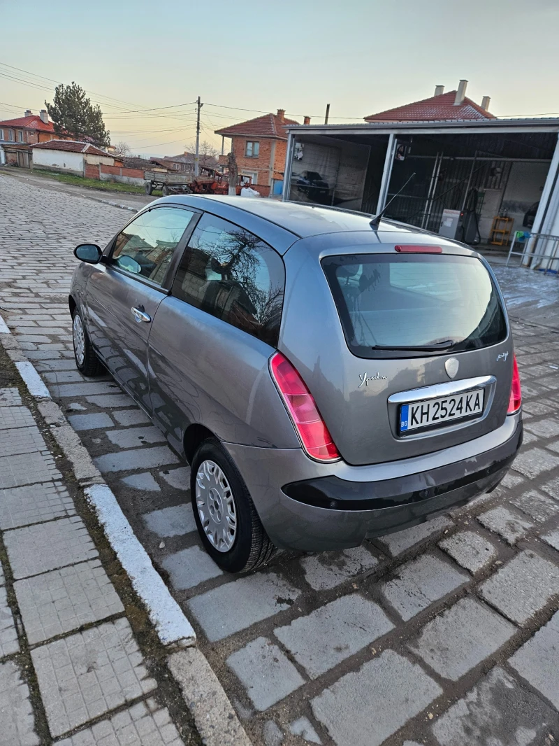 Lancia Ypsilon, снимка 2 - Автомобили и джипове - 53193021