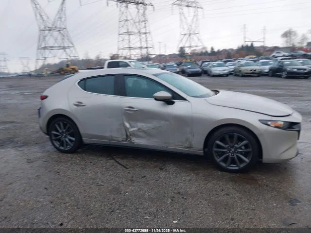 Mazda 3 S PREFERRED - изображение 10