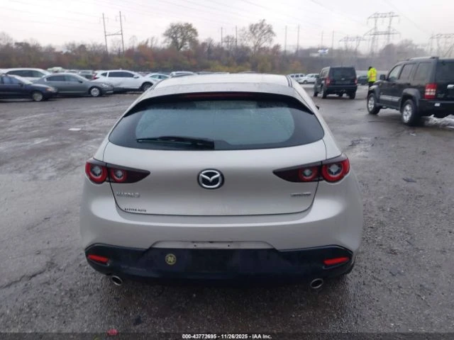 Mazda 3 S PREFERRED - изображение 6