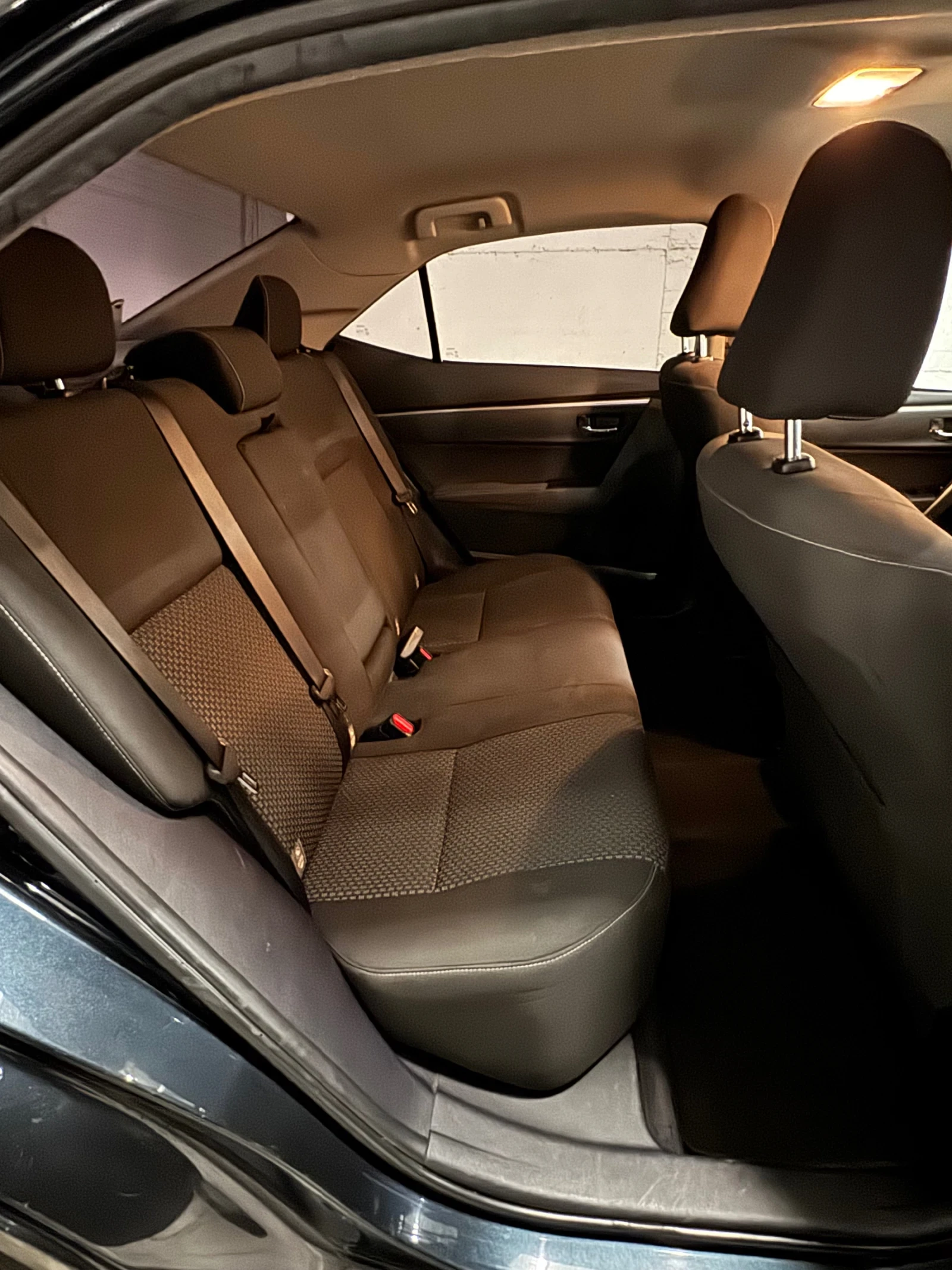 Toyota Corolla E15EJ A | Mobile.bg   12