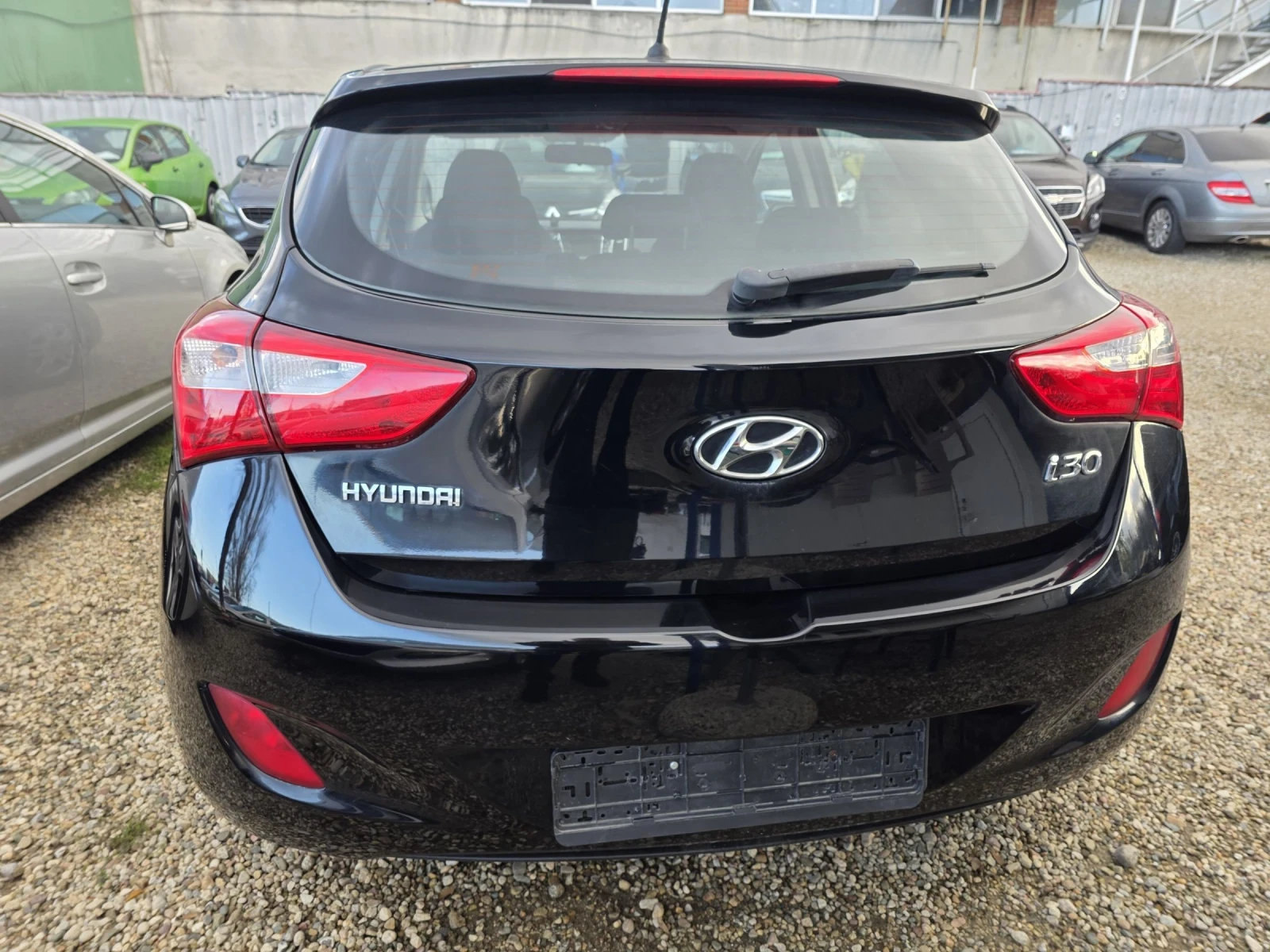 Hyundai I30 1.4 I ;LED �������� | Mobile.bg � ����������� 5