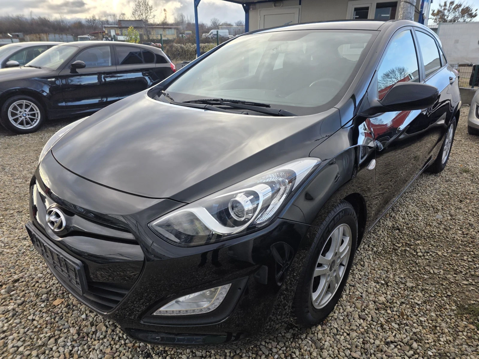 Hyundai I30 1.4 I ;LED �������� | Mobile.bg � ����������� 3