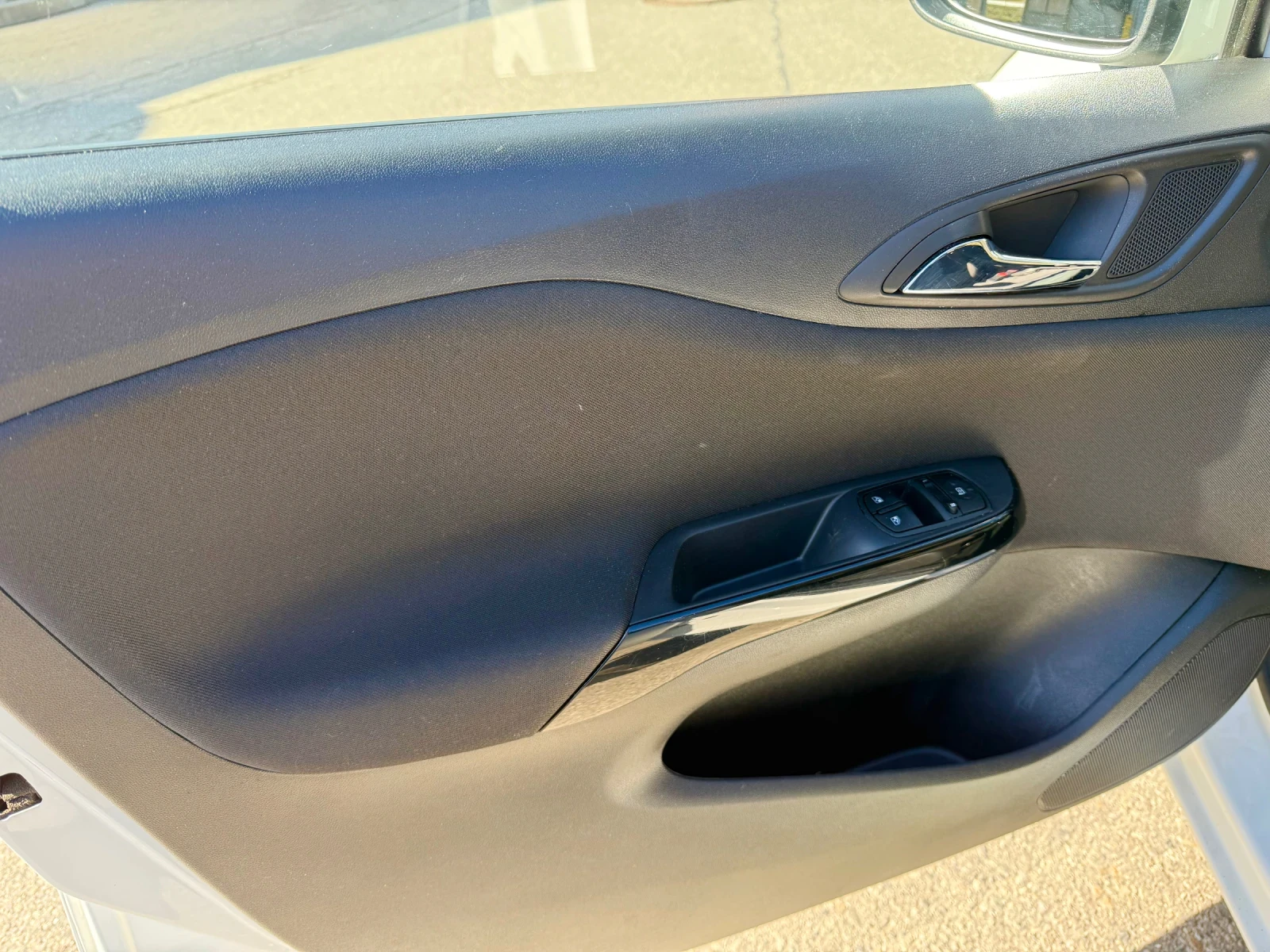 Opel Corsa Opel Corsa 1.4 Edition Automatic. лимузина, снимка 7 - Автомобили и джипове - 53726975