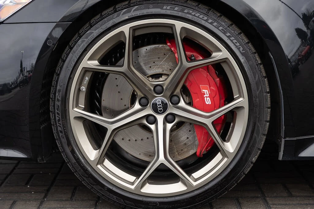 Audi Rs6 4.0Т* Performance* AвтоКредит * (ЦЕНА ДО БГ), снимка 5 - Автомобили и джипове - 54002832