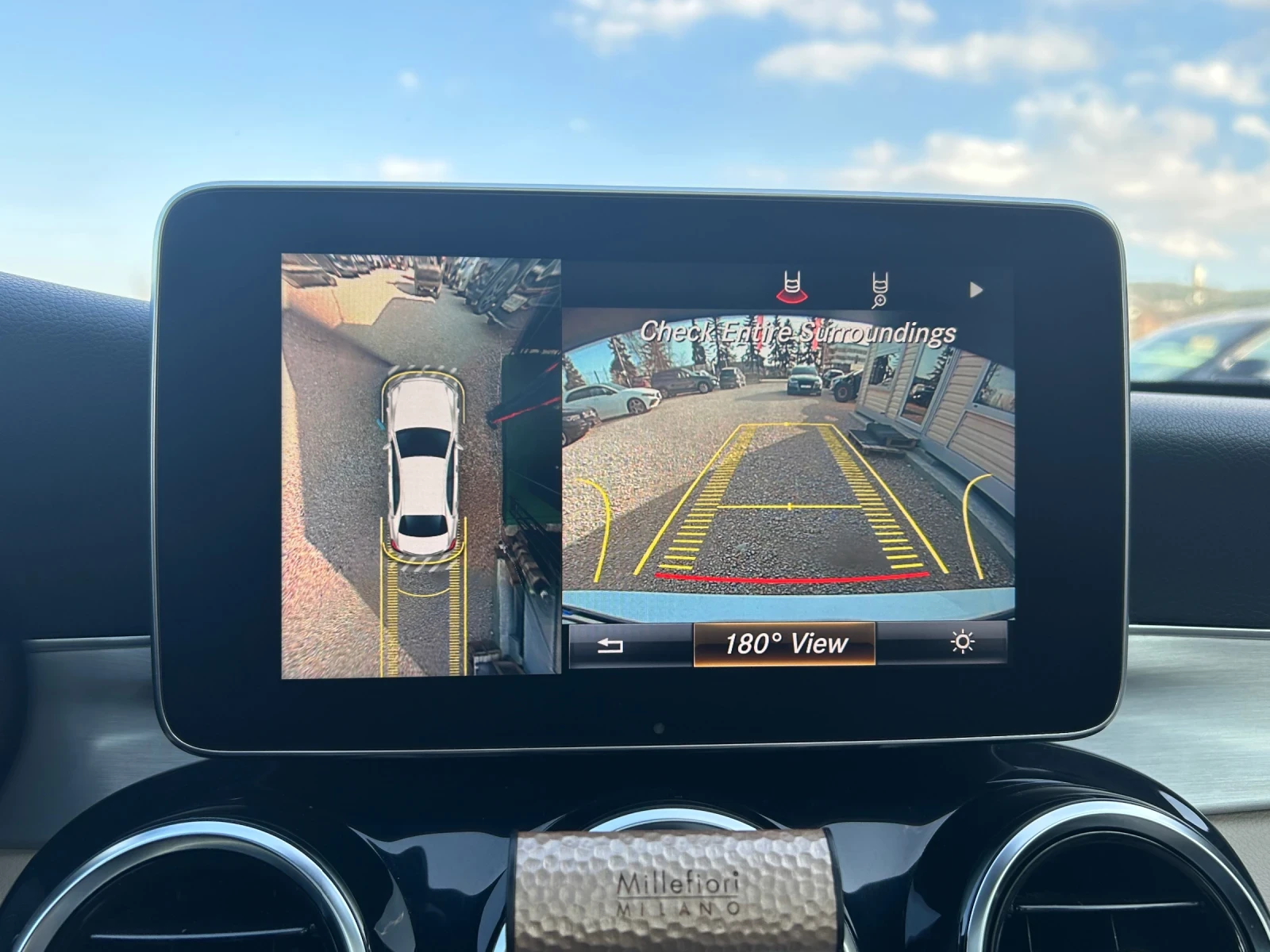 Mercedes-Benz C 300 4MATIC* PANO* 360* KEYLESS* MEMORY, снимка 12 - Автомобили и джипове - 54066905