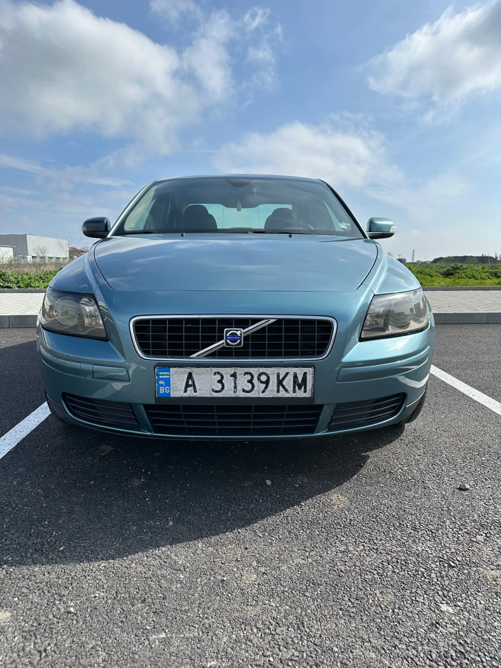 Volvo C40, снимка 2 - Автомобили и джипове - 54088957