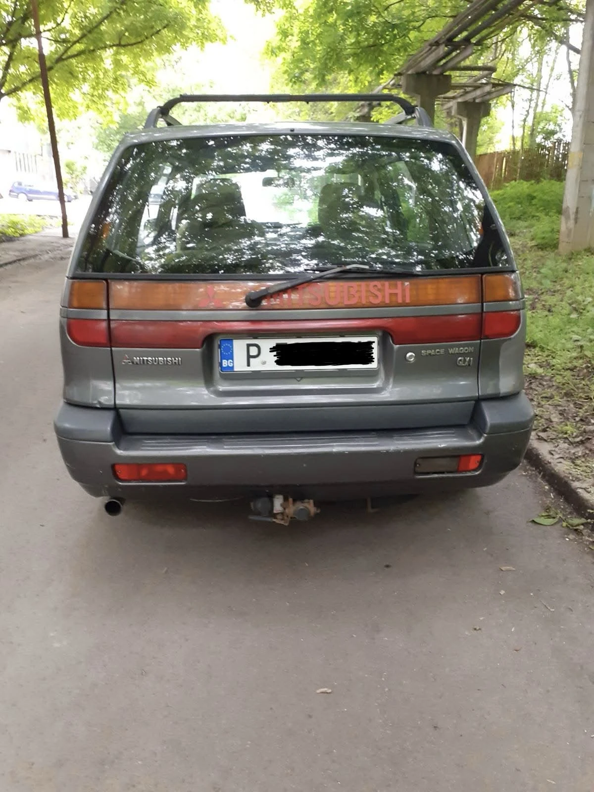 Mitsubishi Space wagon, снимка 4 - Автомобили и джипове - 54140399