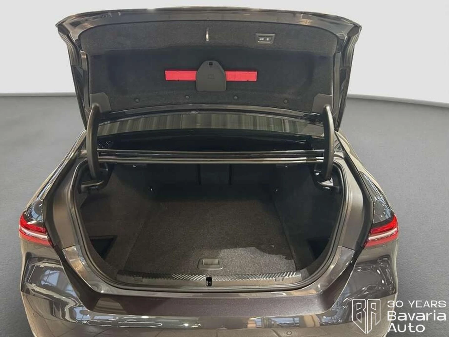 BMW i5 40 eDrive Panorama | Mobile.bg � ����������� 5