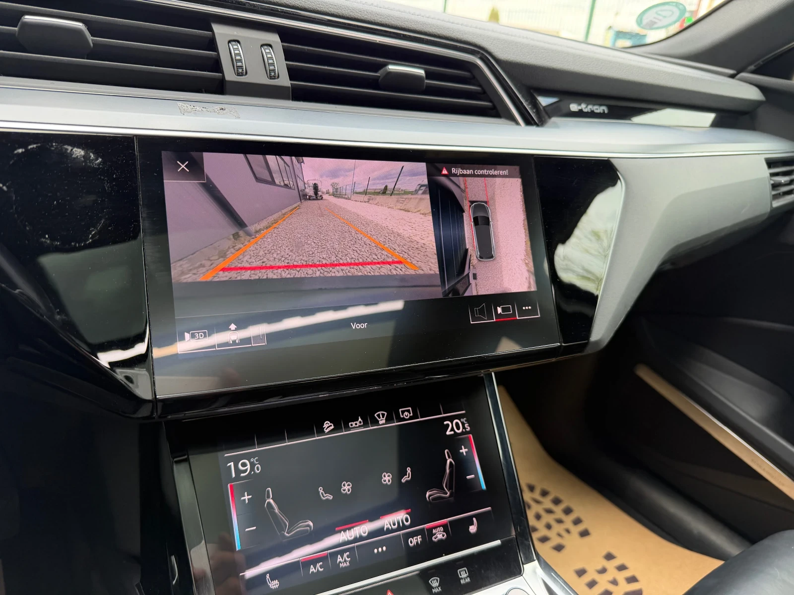 Audi E-Tron 55 Quattro Head up B&O Panorama  | Mobile.bg � ����������� 12