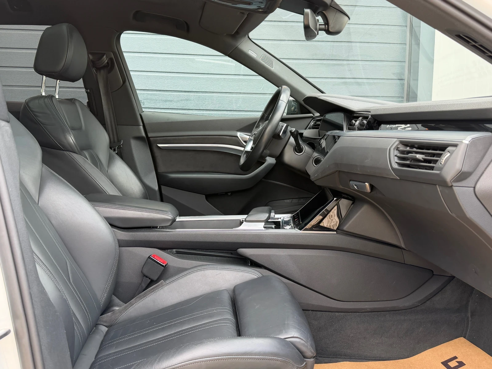 Audi E-Tron 55 Quattro Head up B&O Panorama  | Mobile.bg � ����������� 8