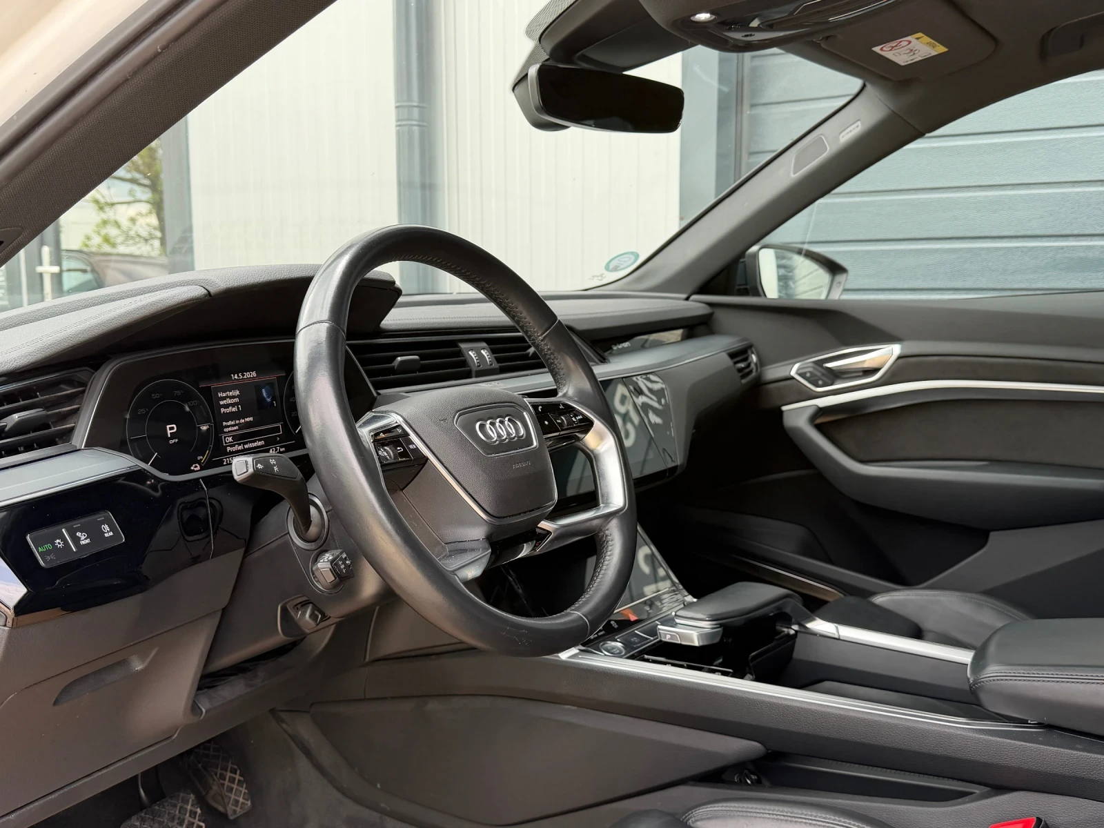 Audi E-Tron 55 Quattro Head up B&O Panorama  | Mobile.bg � ����������� 11