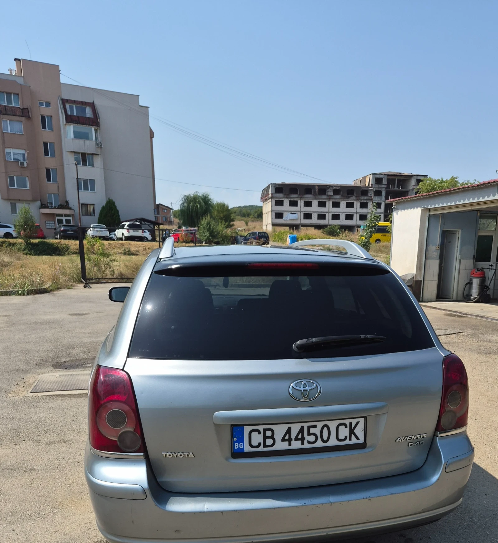 Toyota Avensis 2.0 D4D 126 к.с, Facelift, снимка 4 - Автомобили и джипове - 55899173