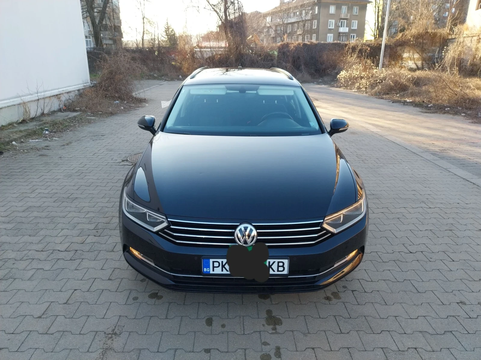 VW Passat Дизел , снимка 2 - Автомобили и джипове - 56080623